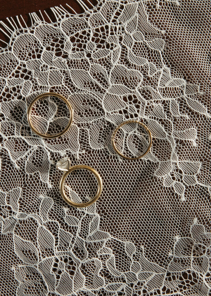 gold rings on veil